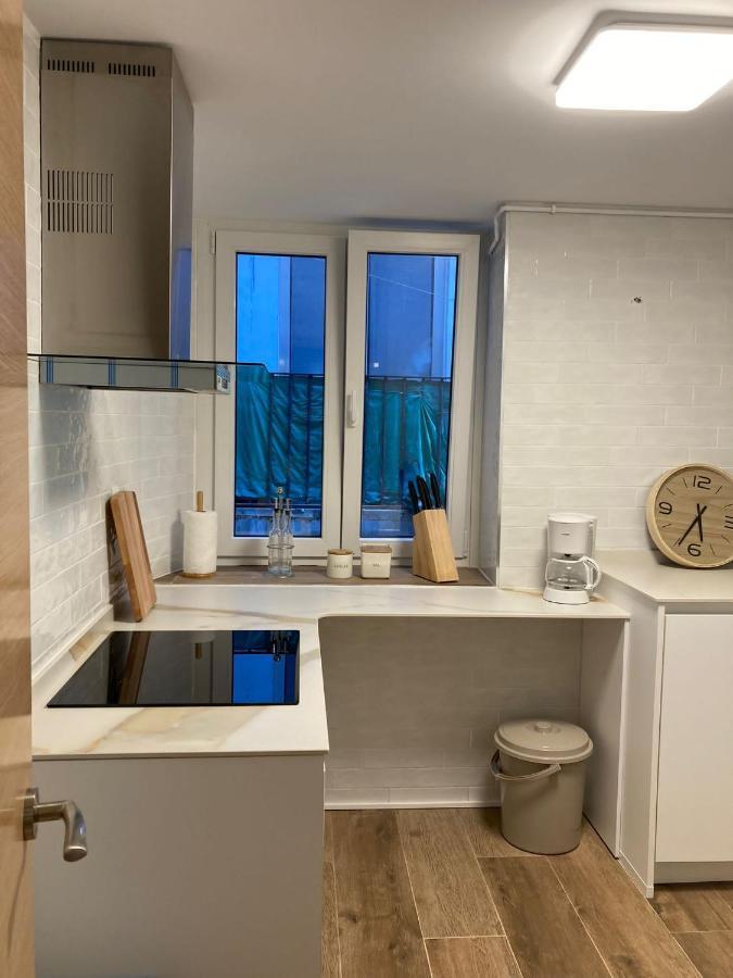 Ferienwohnung La Esquina Del Puerto Castro Urdiales Exterior foto
